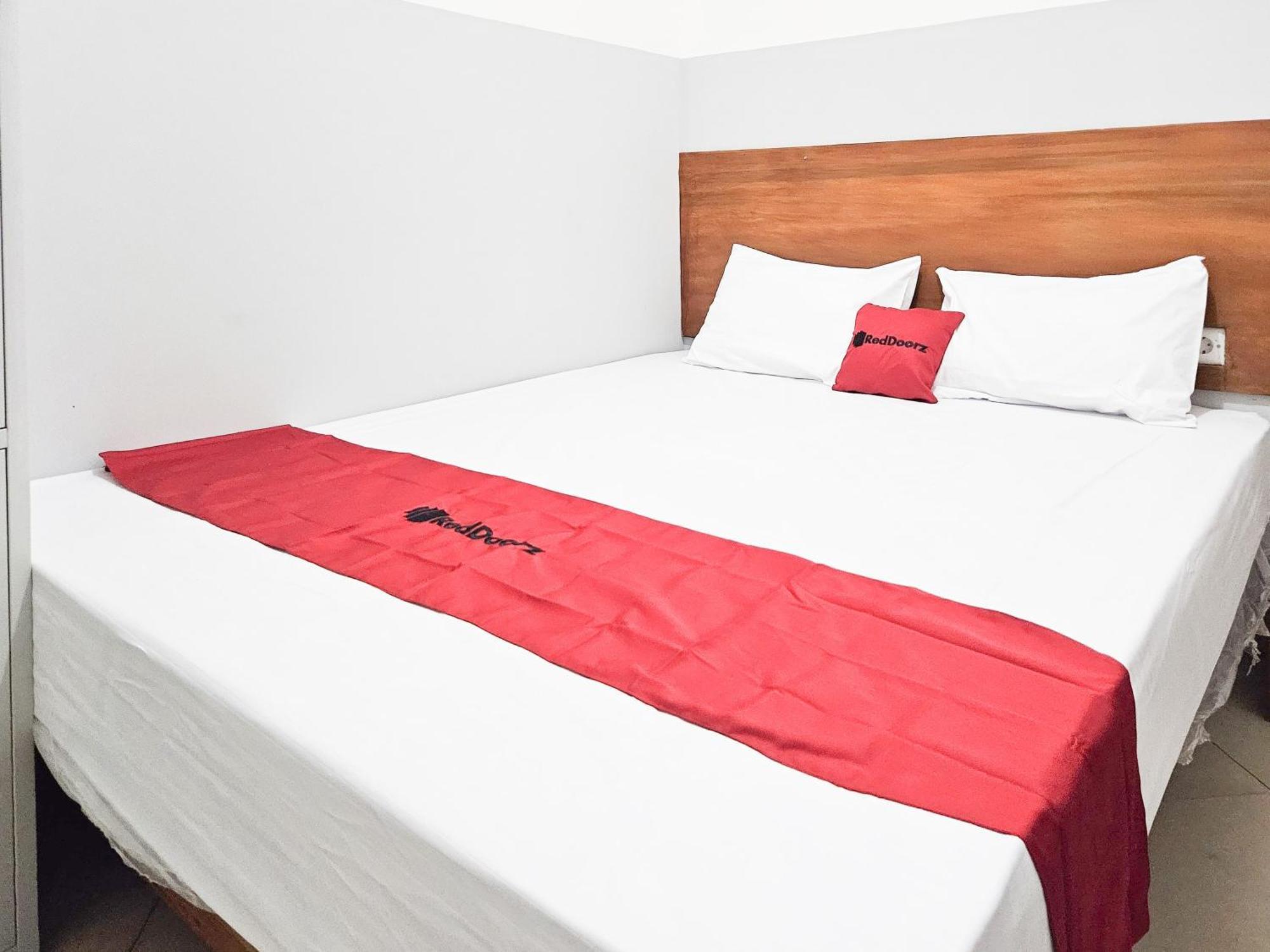 Hotel Reddoorz At Pucang Anom Timur Surabaya
